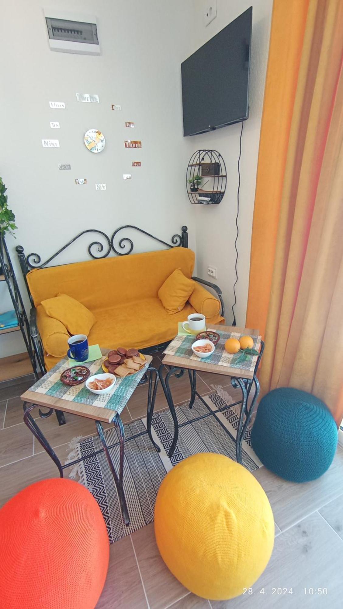 Lustica Apartments 외부 사진